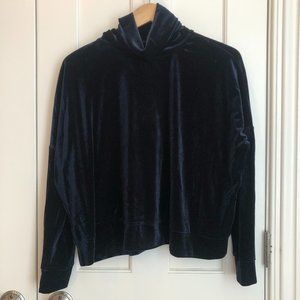 Soft Boxy Fit Drop Shoulder Velvet Turtleneck Top